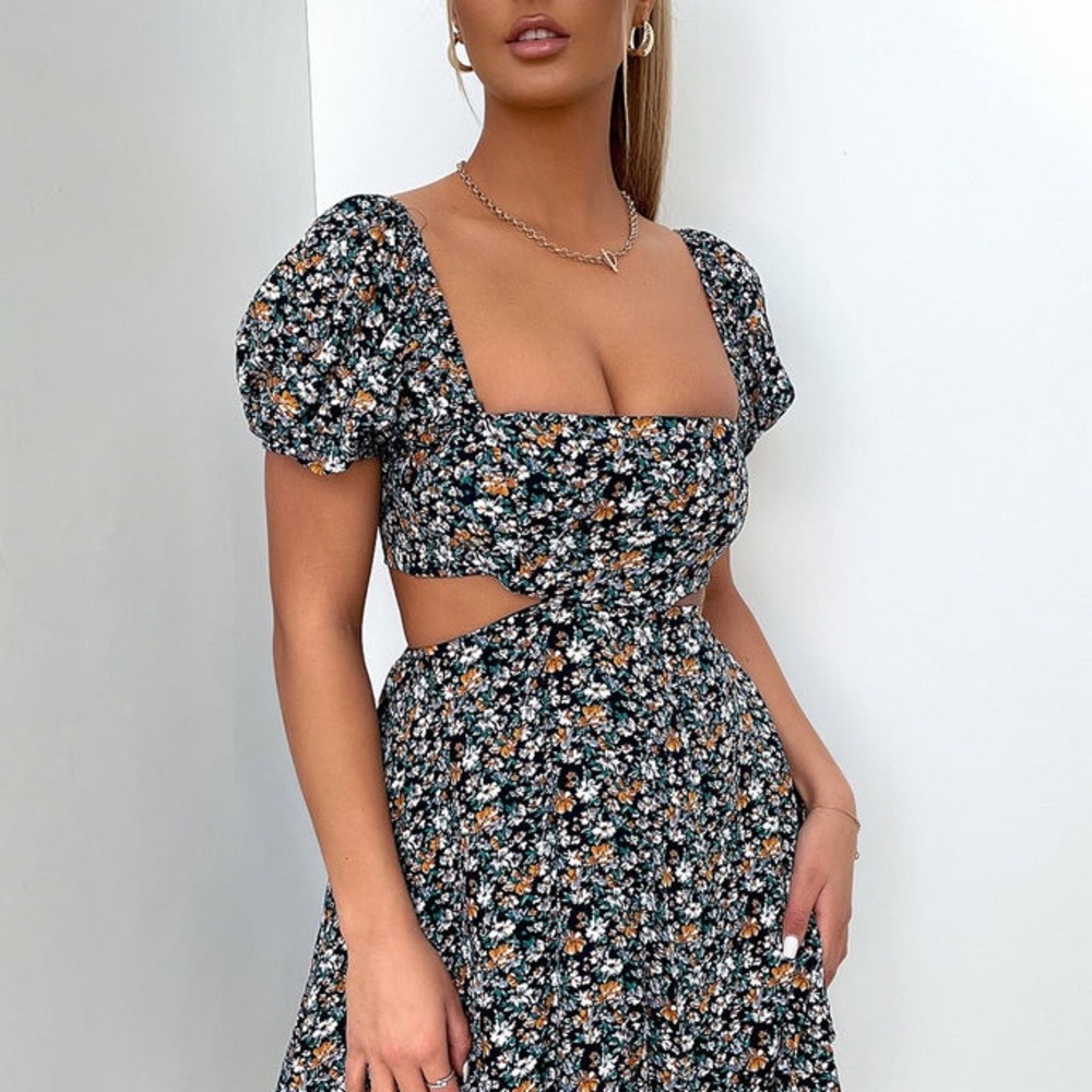 That’s So Fetch Tracey Black Puff Sleeve Cutout Dress